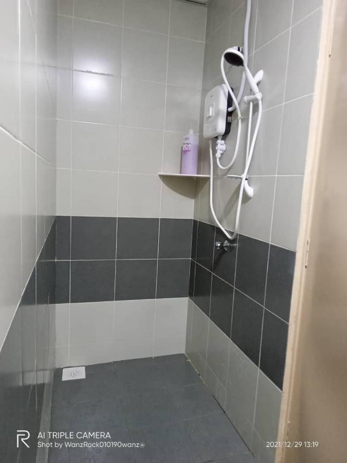 Bc Homestay @ Emerald Avenue Apartment, Бринчанг Екстериор снимка